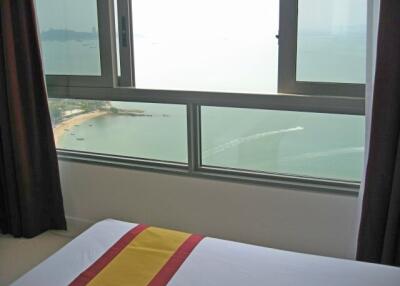 Beachfront condo in North Point Wong Amat!