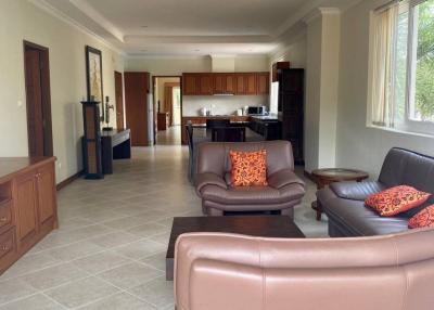 2 Bed 2 Bath 158 SQ.M View Talay Residence 2