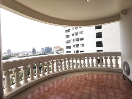 Sea View condo for sale Naklua