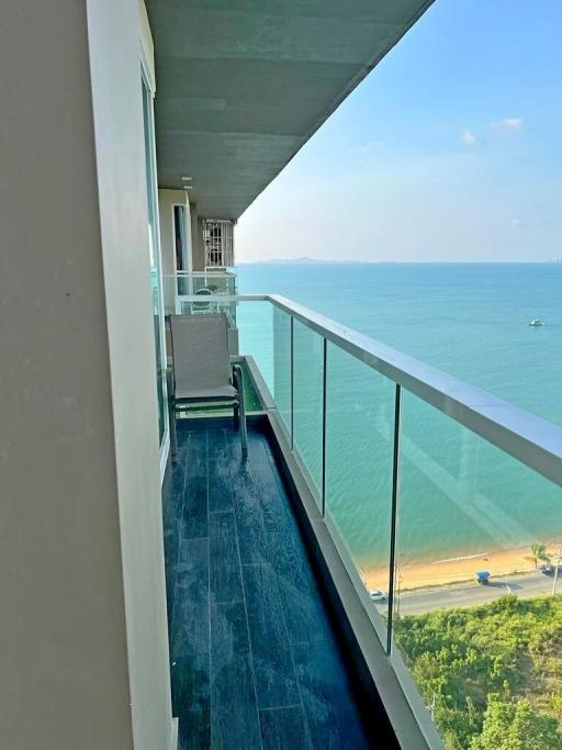 Beautiful sea view Condo for sale at Del Mare Bangsaray