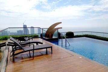 Sea View Condo For sale at The Peak Tower