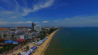 Beachfront condo sale Jomtien