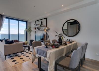 Luxury sea view condo for sale on Pratumnak Hill