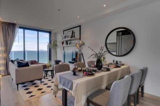 Luxury sea view condo for sale on Pratumnak Hill