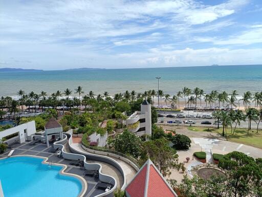 3bedrooms for sale at Jomtien Plaza condotel