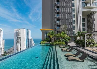Luxury condominium for rent in Wong Amat