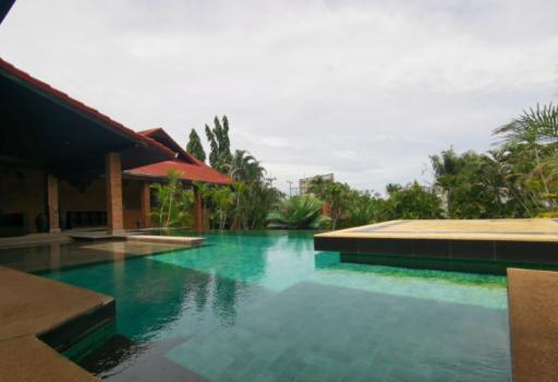 Wonderful Pool villa for sale in Mabprachan