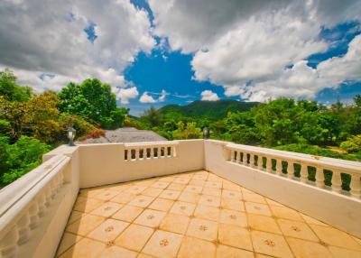 Country Estate for Sale in Bang Saray