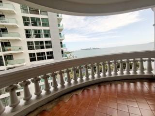 Sea View Condo for Sale at Wongamat