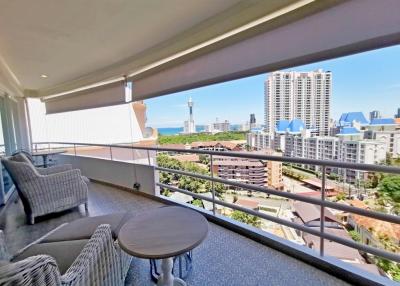 Luxury Penthouse Condo For Sale Near Jomtien Beach