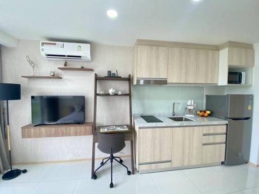 Studio for sale in Bangsaray