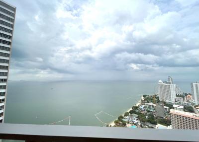 Luxury Seaview condo for sale at Northpoint