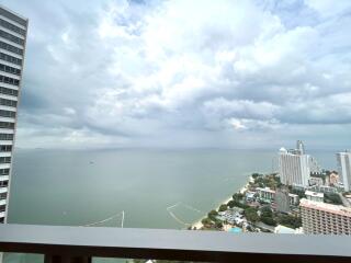 Luxury Seaview condo for sale at Northpoint