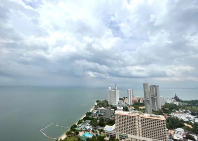 Luxury Seaview condo for sale at Northpoint