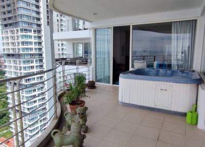 Luxury sea View Condo for sale at The Residence at Dream