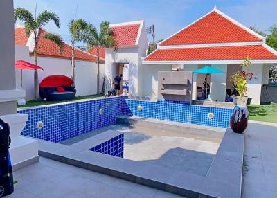 Pool Villa for Sale in East Pattaya