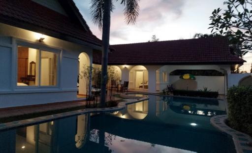 Pool villa for Sale at Nirvana East Pattaya