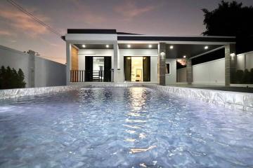 Modern Pool Villa for Sale at Huayyai Pattaya