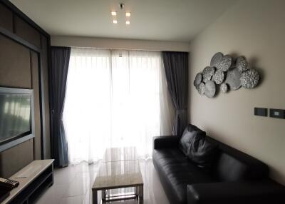 Sea View condo for rent at Amari Residence Pratamnak Pattaya