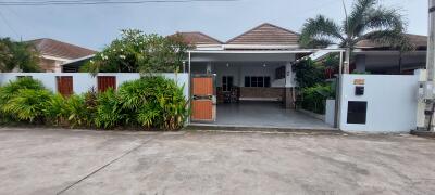 Pool Villa for Sale at Maneeya home East Pattaya