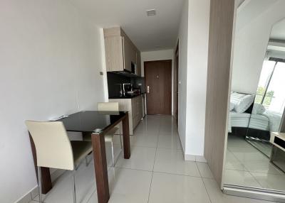 Condo for Sale and Rent at Laguna beach Jomtien