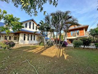 4 Bedrooms House For Sale in East Pattaya