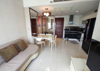 2 Bedrooms condo for sale & rent at The Axis