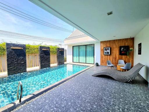 Nice Pool Villa for Sale at East Pattaya