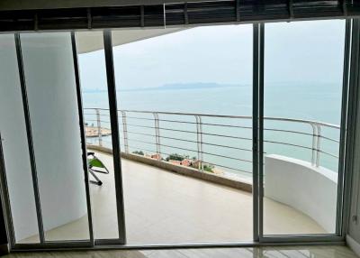 Luxury Beachfront Condominium for Sale