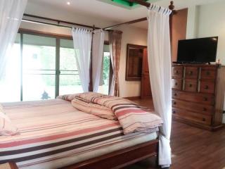 Thai Bali house for sale in Huay Yai