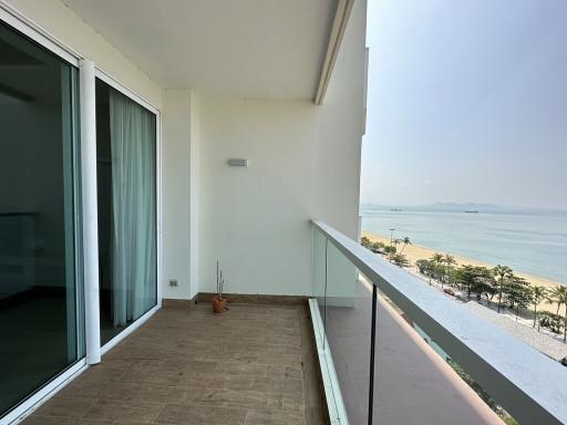 Luxury Sea View condo for sale in Cetus Beach Front Jomtien