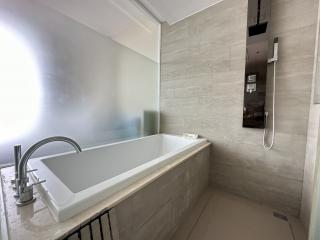 Luxury Sea View condo for sale in Cetus Beach Front Jomtien