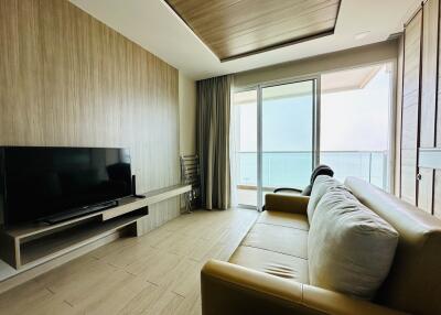 Luxury Sea View condo for sale in Cetus Beach Front Jomtien