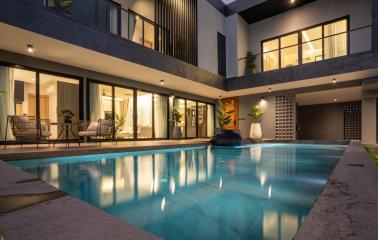 Luxury Pool Villa For Sale at East Pattaya