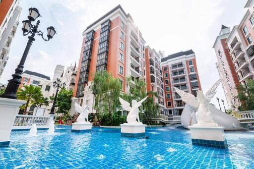 Espana Condo For Sale