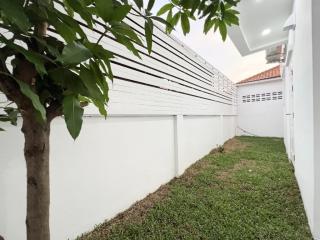 Newly renovated house for rent at East Pattaya