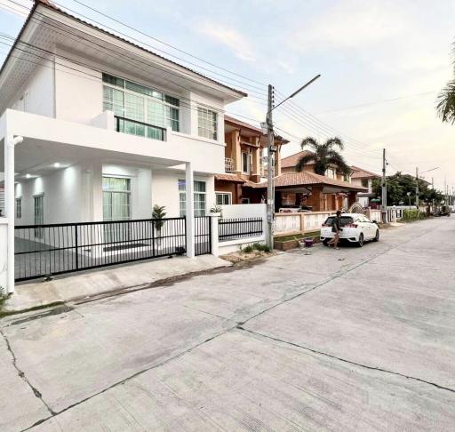 Newly renovated house for rent at East Pattaya