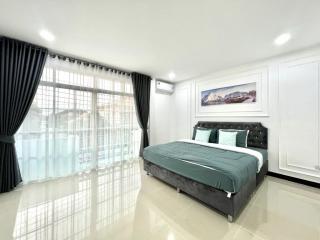 Newly renovated house for rent at East Pattaya