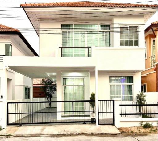 Newly renovated house for rent at East Pattaya