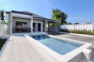 Pool Villa in Huay Yai For Sale