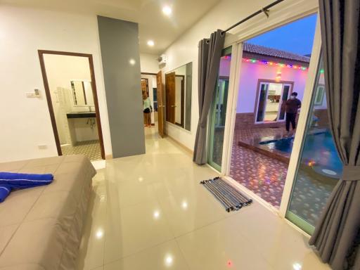 Pool Villa for Sale and Rent at East Pattaya