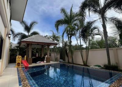 Pool villa house for Rent at Baan Dusit View Village