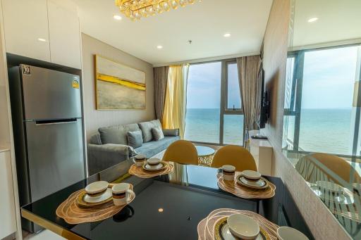 Luxury sea view condo for rent at Copacabana