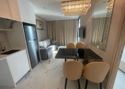 Copacabana  Condo For Sale