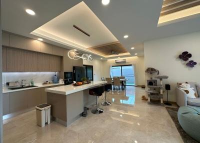 Stunning Pool Villa Modern At Huayyai