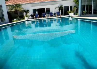 Luxury Pool Villa for sale at Majestic Residence