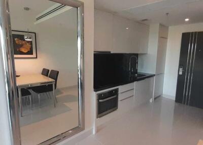 The Legend Residences Condo for rent