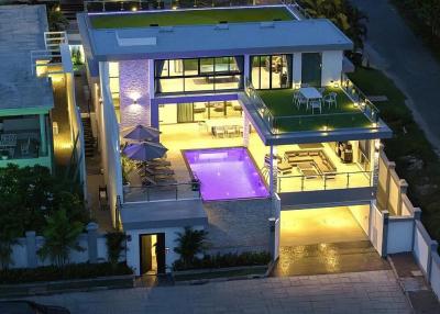 Ultra-modern luxury pool villa for sale Siam Royal View