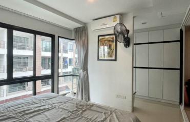 Condo For Sale at Deblue Sky (Thepprasit)