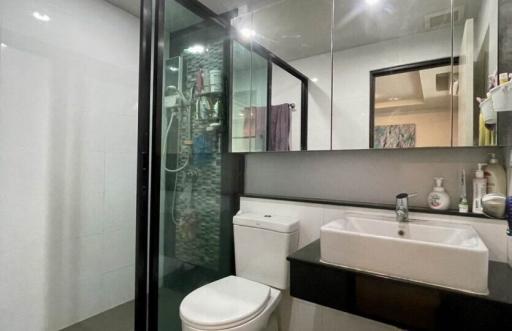 Condo For Sale at Deblue Sky (Thepprasit)